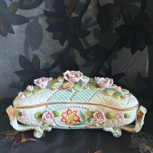 Vintage Royal brand hand painted raised roses kidney shaped covered trinket dish